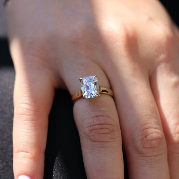 3.50 Carat Old Mine Cushion Brilliant Lab-Grown Diamond Ring Diamond Details - Picture 2 of 9